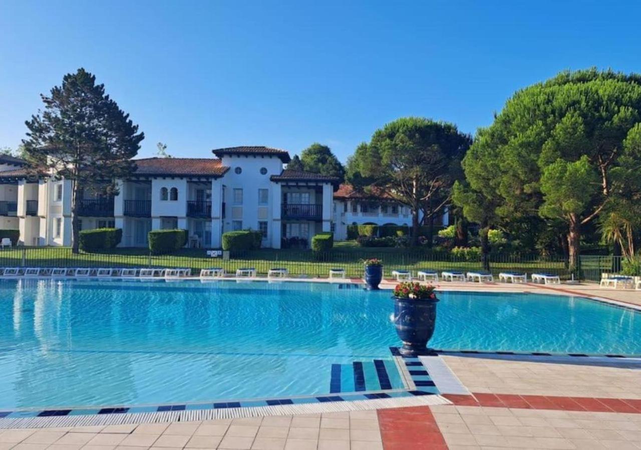 어룬 Atlantic Selection - Domaine De Bordaberry - Terrasse & Superbe Piscine 아파트 외부 사진
